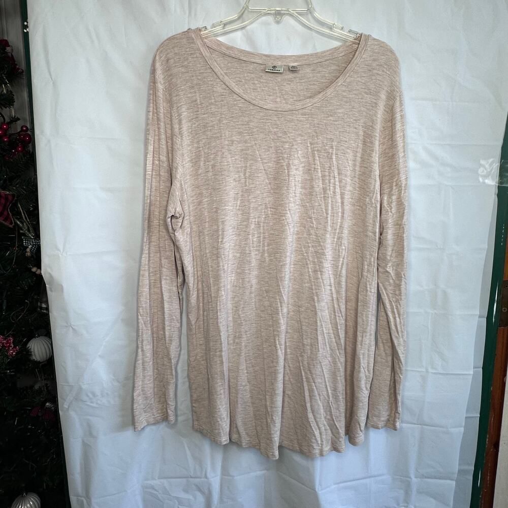 Versona Oatmeal Colored Woman's Long sleep light weight Top Size XL